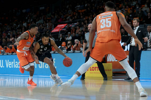 辱性言行 辱性言行